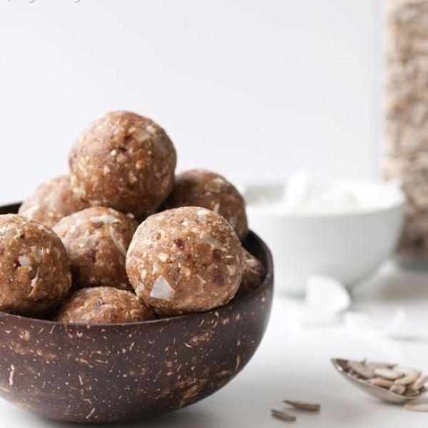 maca speculoos energy balls
