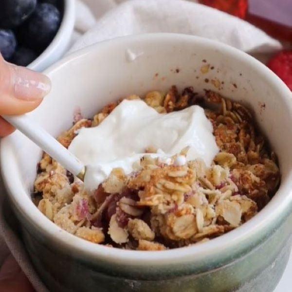 easy vegan crumble