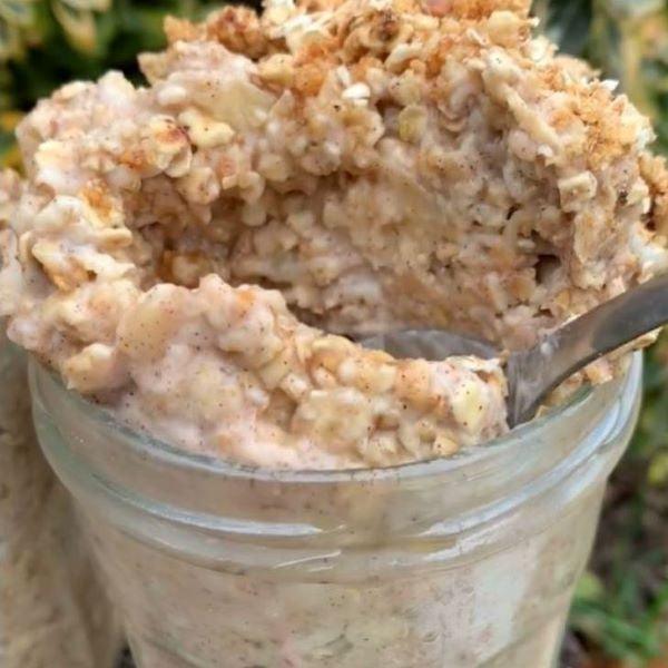 peanut butter overnight oats