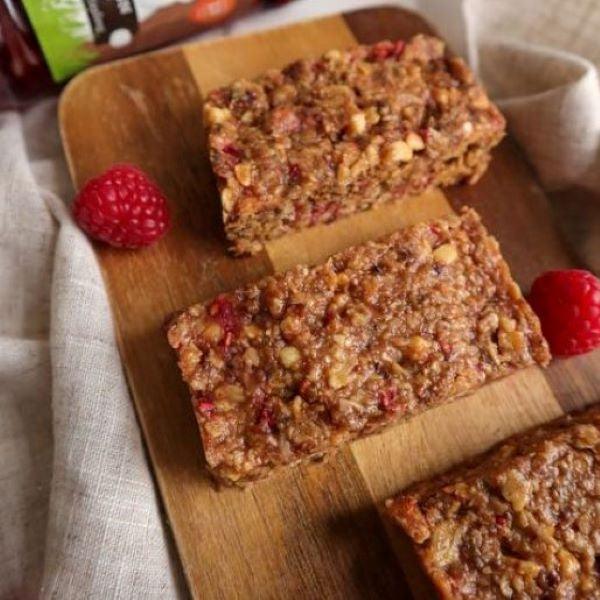 raspberry cinnamon oatmeal bars